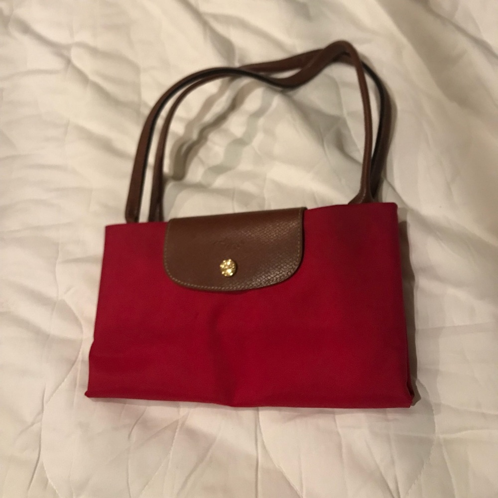 Red Longchamp tote